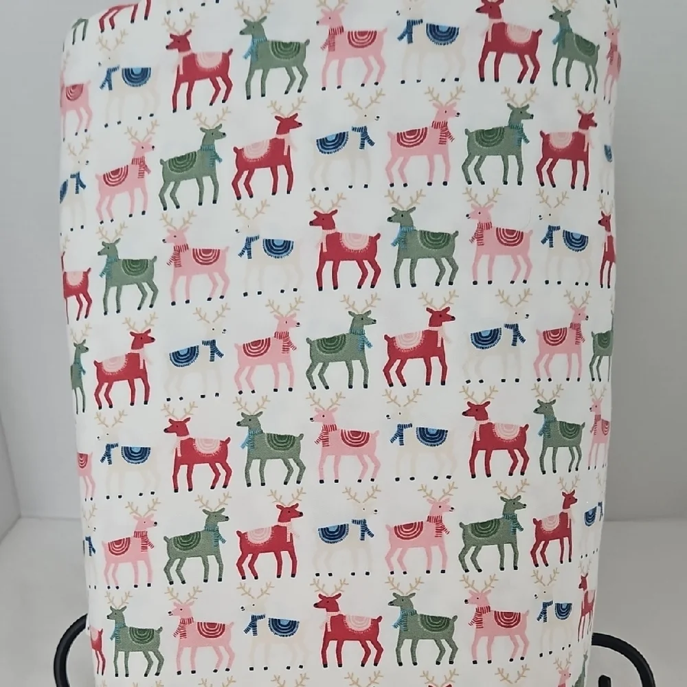 Wondershop Holiday Festive Red Pink Green Reindeer Queen Flat Cotton Sheet